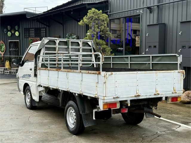 MITSUBISHI三菱 DELICA  第3張相片