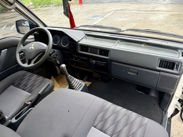 MITSUBISHI三菱 DELICA  第6張相片