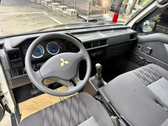 MITSUBISHI三菱 DELICA  第7張相片