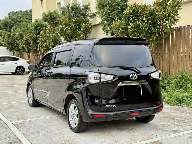 TOYOTA豐田 SIENTA  第2張相片