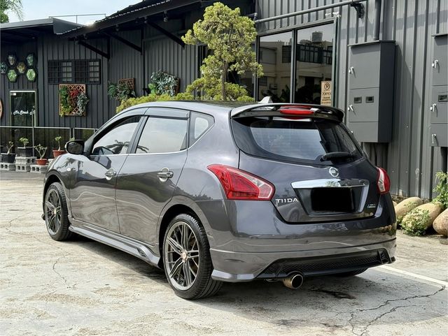 NISSAN日產 TIIDA  第2張相片