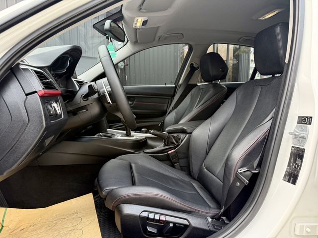 BMW寶馬 320I  第4張相片