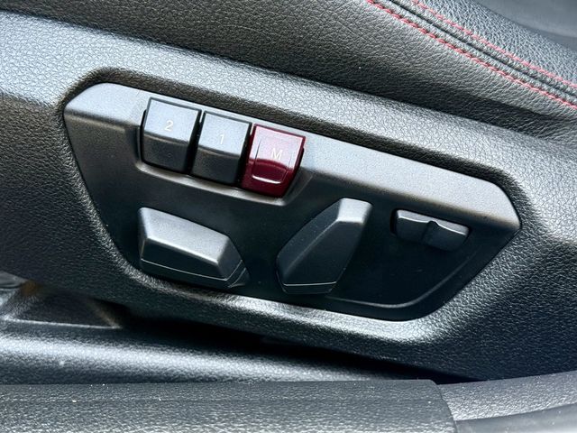 BMW寶馬 320I  第8張相片