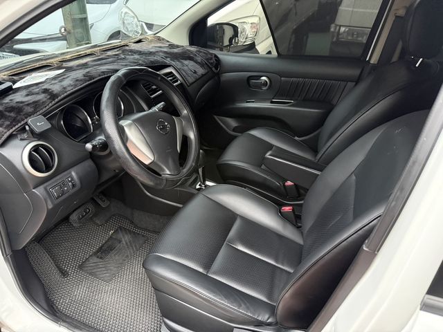 NISSAN日產 LIVINA  第3張相片