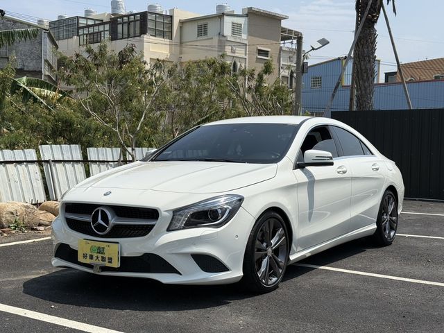 M-BENZ賓士 CLA200  第1張相片