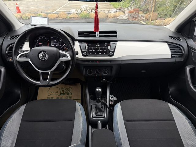 SKODA司科達 FABIA  第3張相片