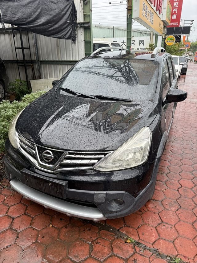NISSAN日產 LIVINA  第4張相片