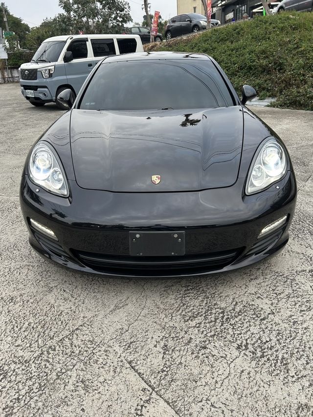 PORSCHE保時捷 PANAMERA  第3張相片