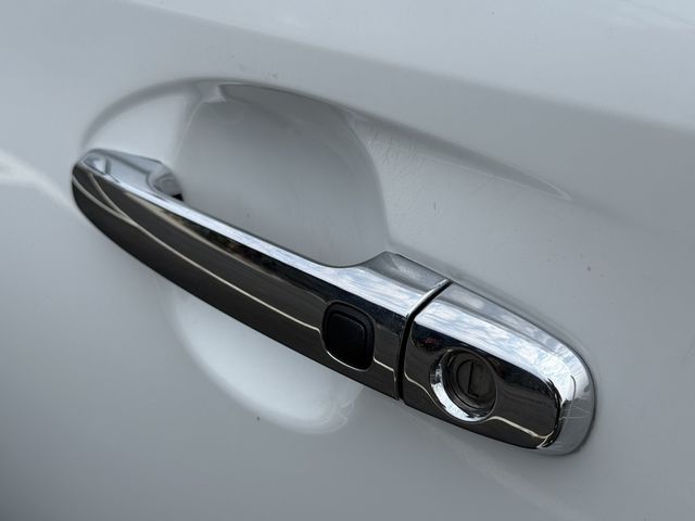 TOYOTA豐田 YARIS  第7張相片