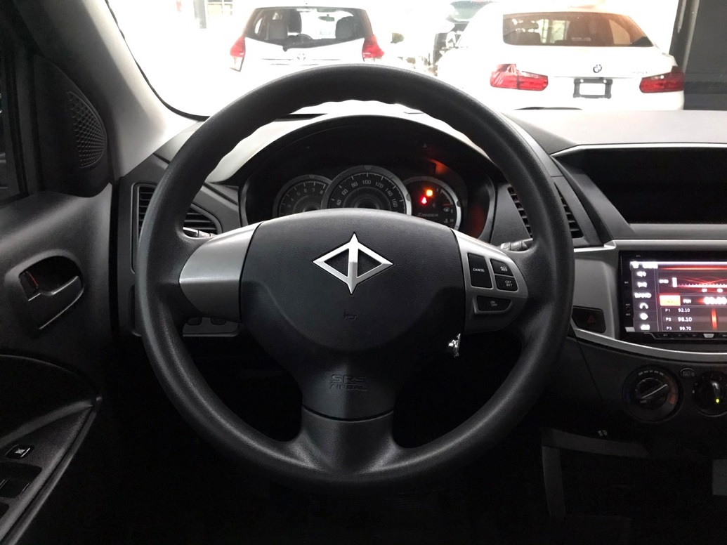 2018 CMC zinger 2.4L 原廠認證/客貨兩用/定速/後座出風口/售後五年保固/事業休閒 一車滿足！  第6張相片