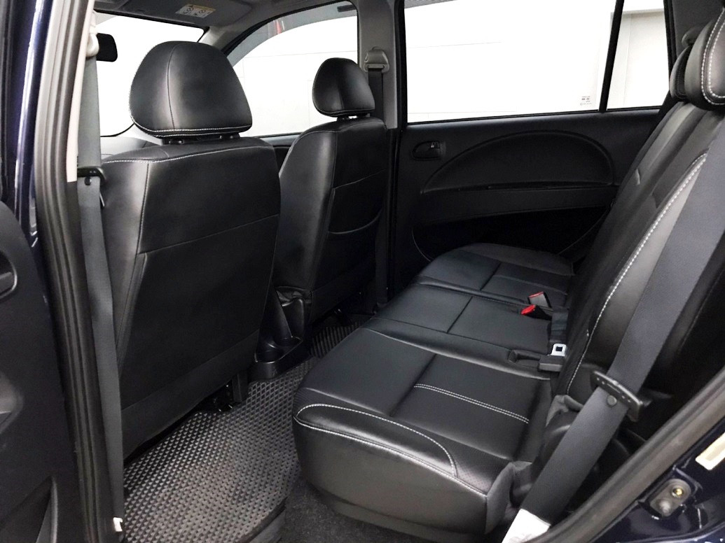 2018 CMC zinger 2.4L 原廠認證/客貨兩用/定速/後座出風口/售後五年保固/事業休閒 一車滿足！  第8張相片