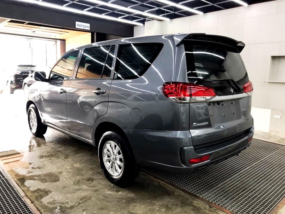 2018 Mitsubishi CMC zinger 質感蒼岩灰 2.4l 自排 可視訊賞車/客貨兩用/定速/後座出風口/售後五年保固/事業休閒 一車滿足！  第7張相片