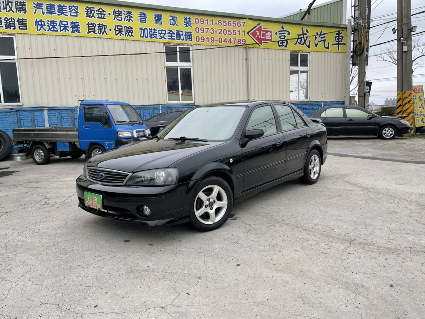 FORD Tierra LS 1.6 2006年  第2張相片