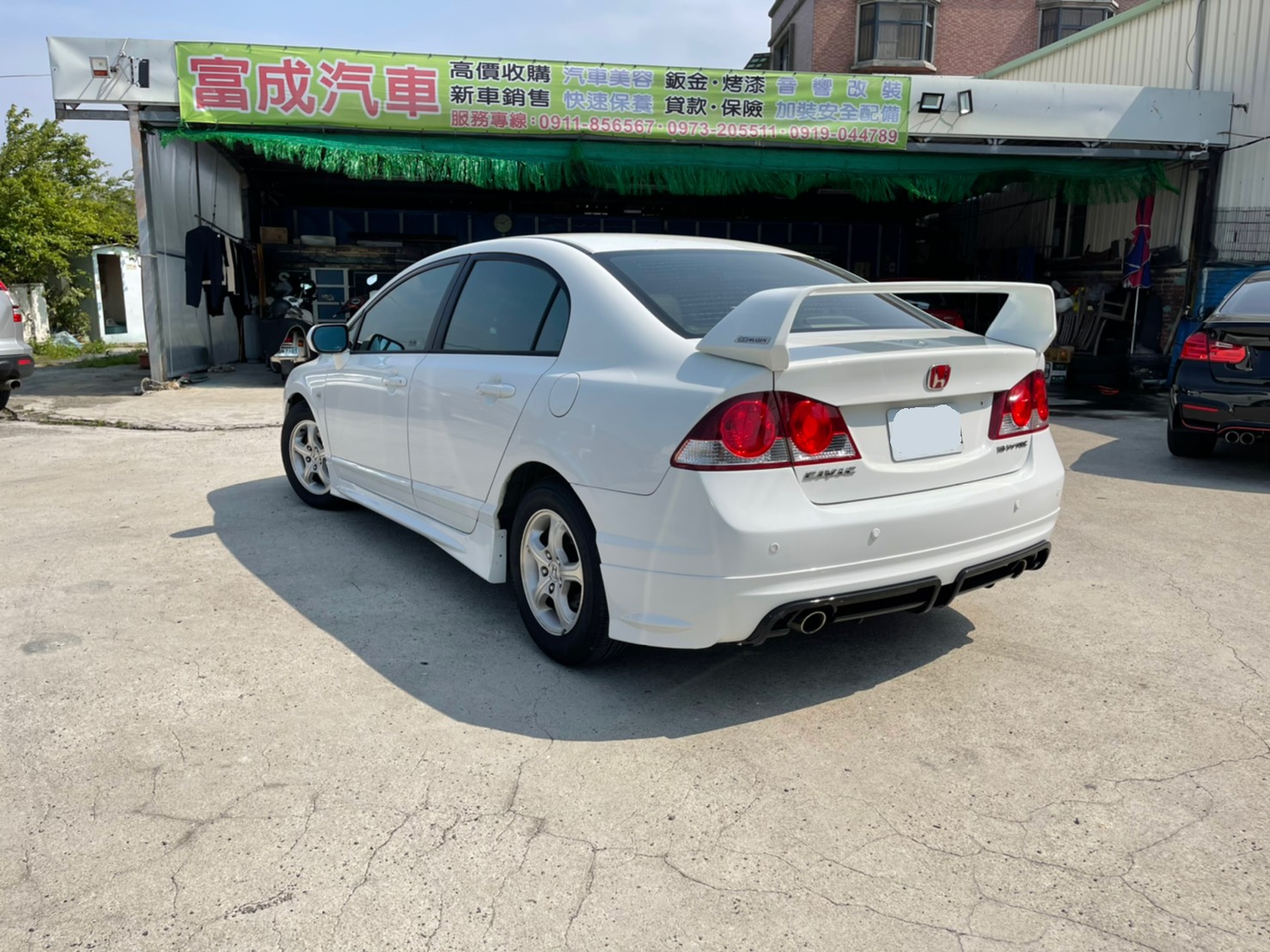 Honda Civic 1.8  (喜美8代) 2006年  第3張相片
