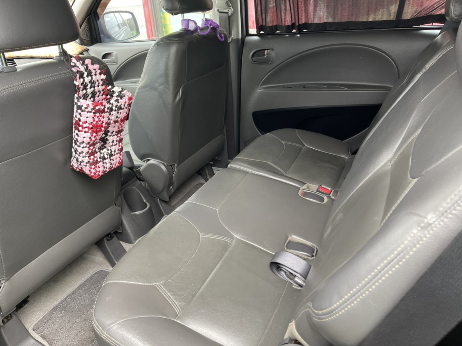 MITSUBISHI Zinger 2.4 手排 2011年  第5張相片