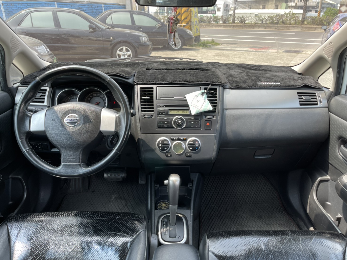 Nissan Tiida 1.8 S 2007  第6張相片