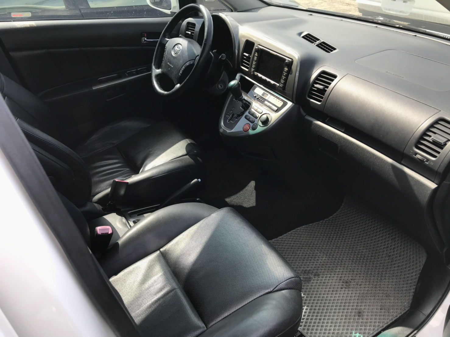 豐田TOYOTA Wish 2.0 G-Option   第4張相片