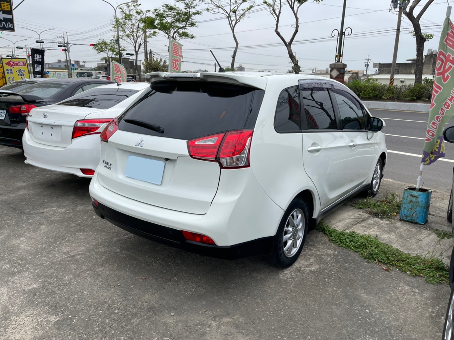 三菱MITSUBISHI Colt Plus 1.5 旗艦型 IKEY免持鑰匙 2013年  第3張相片