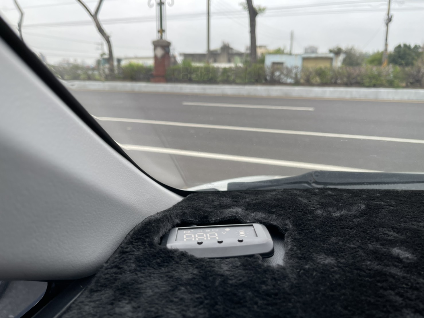 三菱MITSUBISHI Colt Plus 1.5 旗艦型 IKEY免持鑰匙 2013年  第7張相片