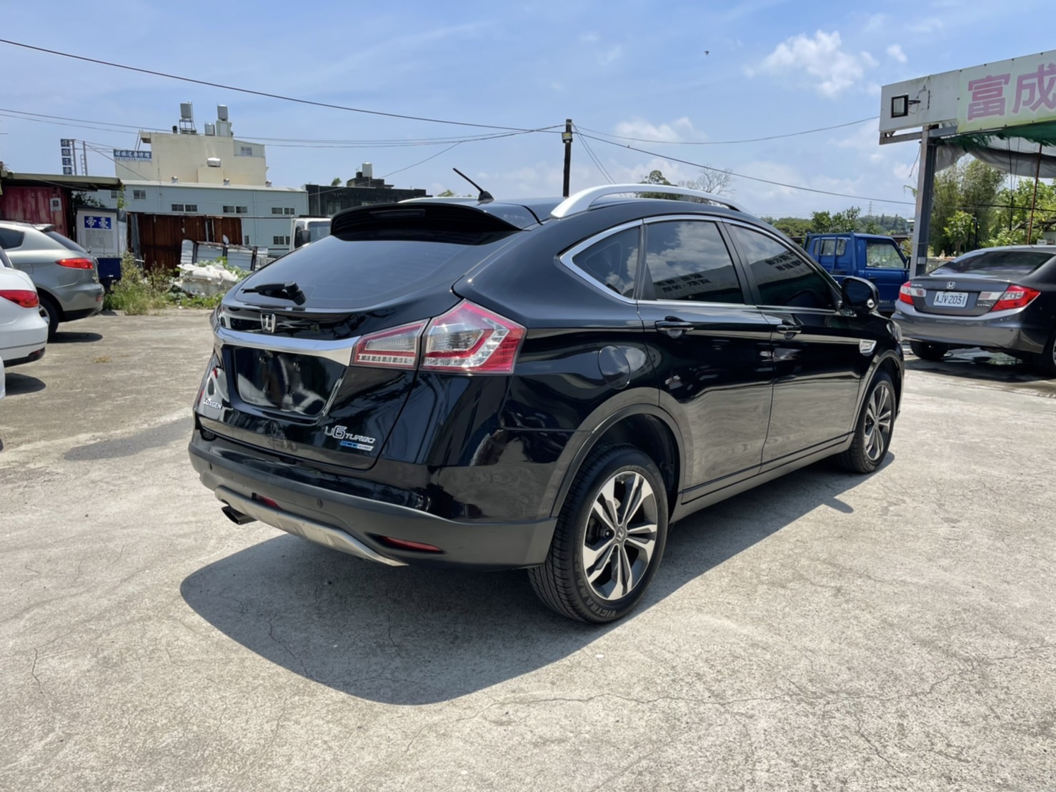 2016 納智捷 LUXGEN U6 大馬力，稅金省，環景 免鑰匙 都有了  第2張相片