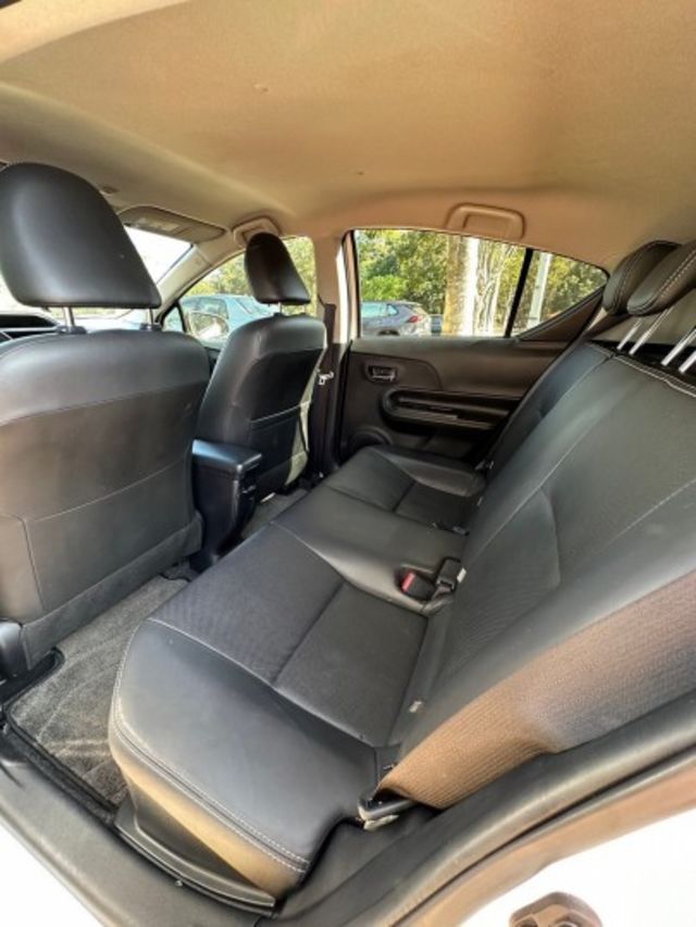 2019 PRIUS C 1.5/油電小車/省油/盲點/i-KEY/來店指定SUM賞車網尚治服務，購車即送MIO行車紀錄  第9張相片