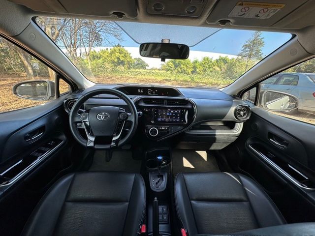 2019 PRIUS C 1.5/油電小車/省油/盲點/i-KEY/來店指定SUM賞車網尚治服務，購車即送MIO行車紀錄  第10張相片