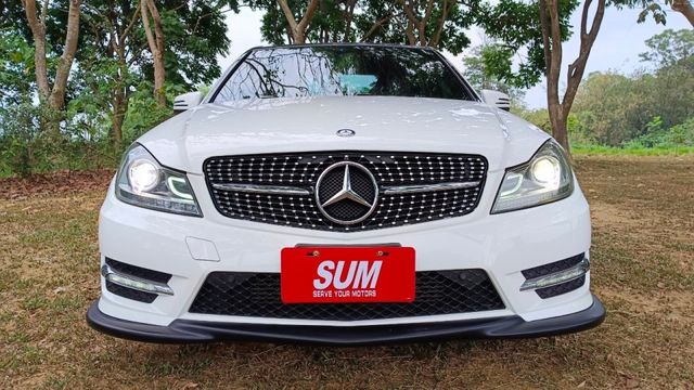 降價!!BENZ C250/天窗/雙前電動座椅/左右恆溫空調/摸門/後座出風口  第3張相片
