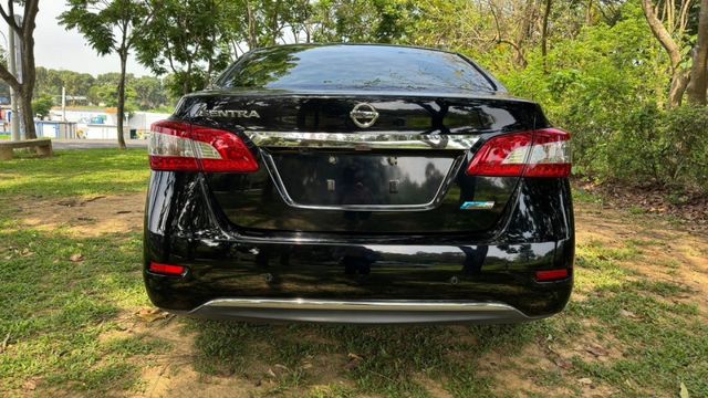 NISSAN SENTRA/I-KEY/摸門/倒車顯影/定速/電動後視鏡/後座出風口  第6張相片
