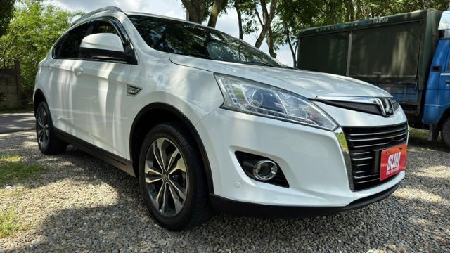 LUXGEN U6 TURBO ECO HYPER/一鍵啟動/360度環景/定速/摸門/抬頭顯示器/恆溫空調  第4張相片