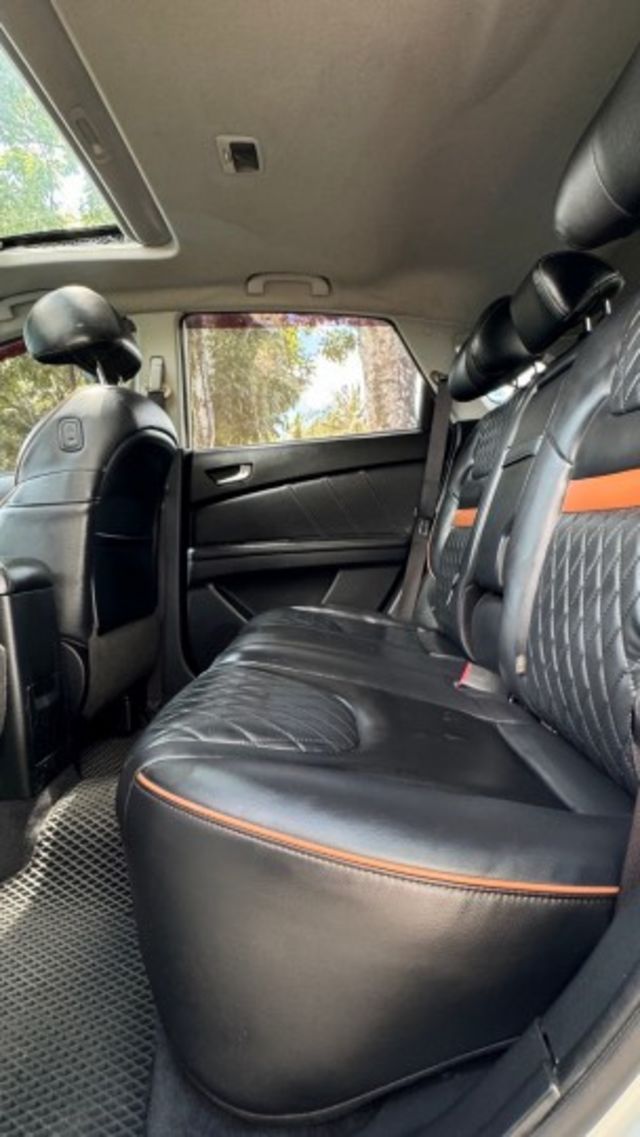 LUXGEN U6 TURBO ECO HYPER/一鍵啟動/360度環景/定速/摸門/抬頭顯示器/恆溫空調  第16張相片