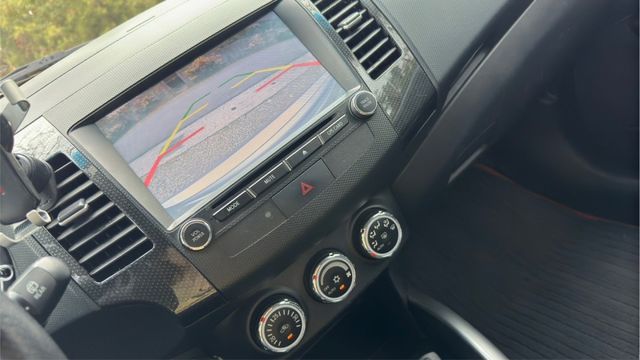 三菱 OUTLANDER/倒車顯影/定速/胎壓偵測/恆溫空調  第11張相片