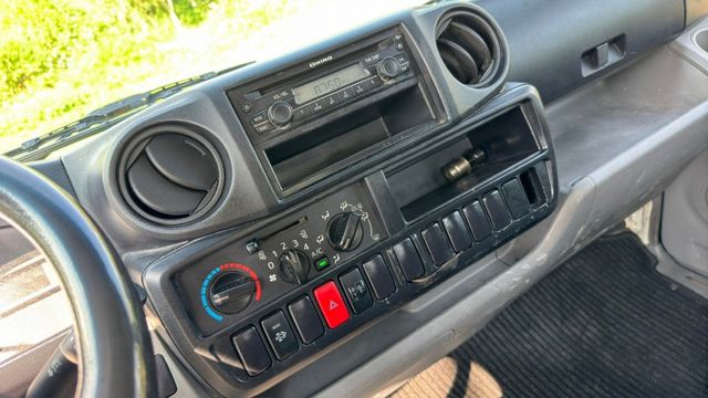 HINO 300/11尺/木斗/電動窗/原鈑件  第10張相片