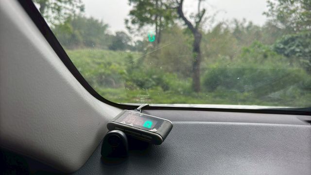 TOYOTA ALTIS/I-KEY/倒車顯影/定速/電動後視鏡/恆溫空調/抬頭顯示器  第14張相片