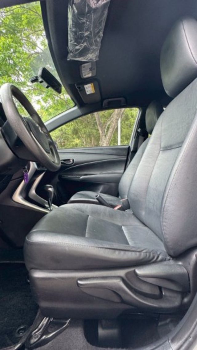 TOYOTA YARIS/LED日行燈/循跡防滑/電動後視鏡  第14張相片