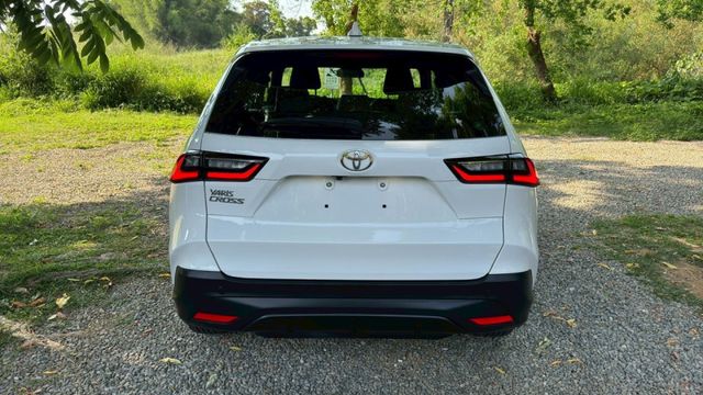 TOYOTA YARIS CROSS/I-KEY/倒車顯影/跟車系統/胎壓偵測/電子手煞車/循跡防滑/自動緊急煞車系統  第5張相片