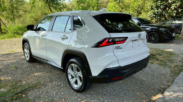 TOYOTA YARIS CROSS/I-KEY/倒車顯影/跟車系統/胎壓偵測/電子手煞車/循跡防滑/自動緊急煞車系統  第6張相片