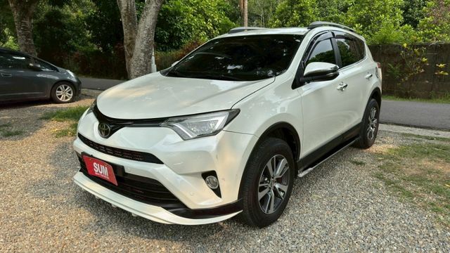 RAV4  第1張相片