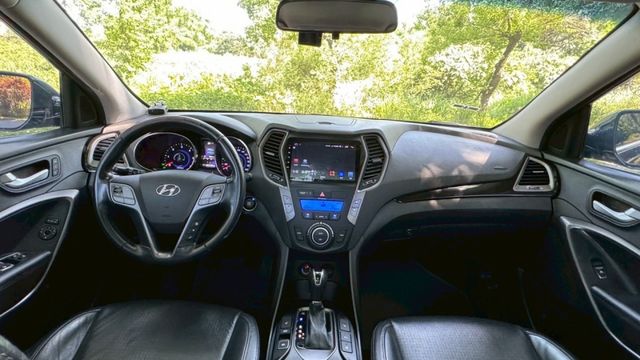 現代/山土匪/全景天窗/I-KEY/倒車顯影/雙前電熱椅/定速/雙前電熱椅/循跡防滑/電動後視鏡/雙前電動座椅  第10張相片