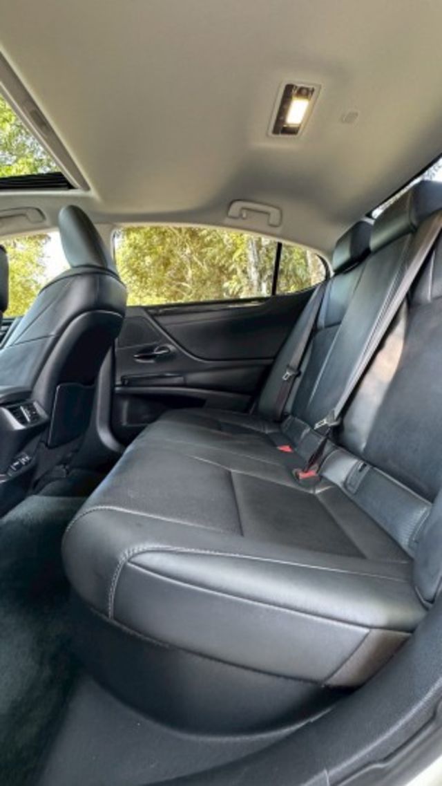 LEXUS ES300H/I-KEY/360度環景/跟車系統/盲點偵測/抬頭顯示器/雙前電動作椅/後座出風口  第18張相片