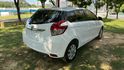 TOYOTA YARIS/倒車顯影/電動後視鏡/後座6/4分離  第6張縮圖