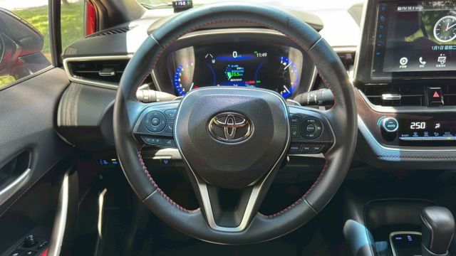 TOYOTA ALTIS/GR/I-KEY/倒車顯影/跟車系統/循跡防滑/胎壓偵測/電動後視鏡/後座出風口  第14張相片
