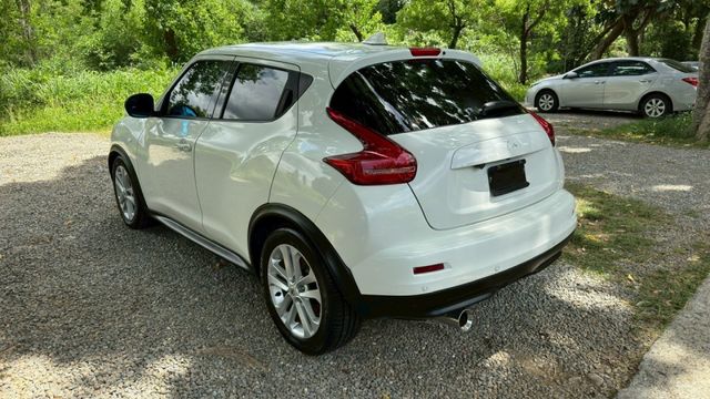 NISSAN JUKE/4WD/I-KEY/倒車顯影/恆溫空調/循跡防滑/定速/電動後視鏡/摸門  第7張相片
