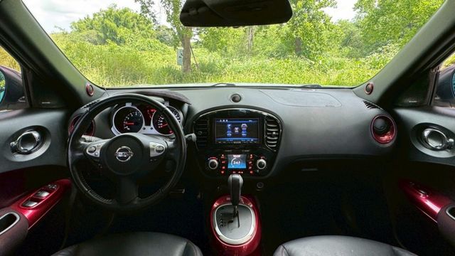 NISSAN JUKE/4WD/I-KEY/倒車顯影/恆溫空調/循跡防滑/定速/電動後視鏡/摸門  第10張相片