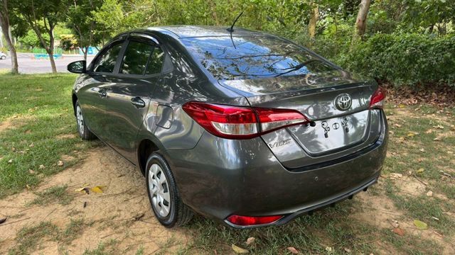 TOYOTA VIOS/循跡防滑/抬頭顯示器/後視鏡電動調整  第7張相片