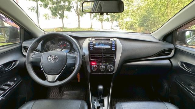 TOYOTA VIOS/循跡防滑/抬頭顯示器/後視鏡電動調整  第9張相片