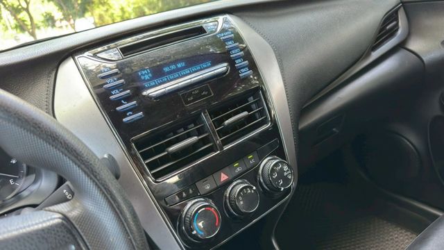 TOYOTA VIOS/循跡防滑/抬頭顯示器/後視鏡電動調整  第10張相片