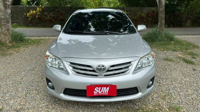 TOYOTA ALTIS/倒車顯影/定速/胎壓偵測/抬頭顯示器/電動後視鏡  第3張相片