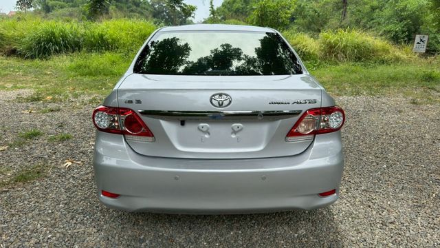 TOYOTA ALTIS/倒車顯影/定速/胎壓偵測/抬頭顯示器/電動後視鏡  第6張相片