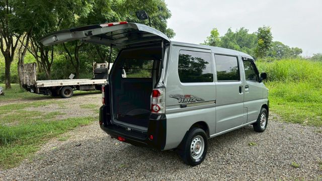 中華 菱利/一手車/胎壓偵測/後座出風口/電動窗  第16張相片