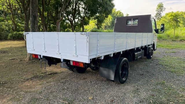 中華FUSO 堅達/14尺/木斗/電動窗/備胎  第5張相片